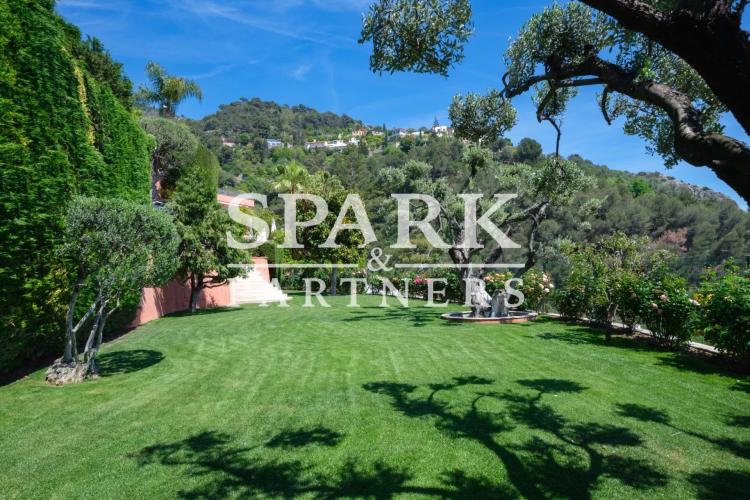 Roquebrune Cap Martin - Splendide villa avec vue mer panoramique