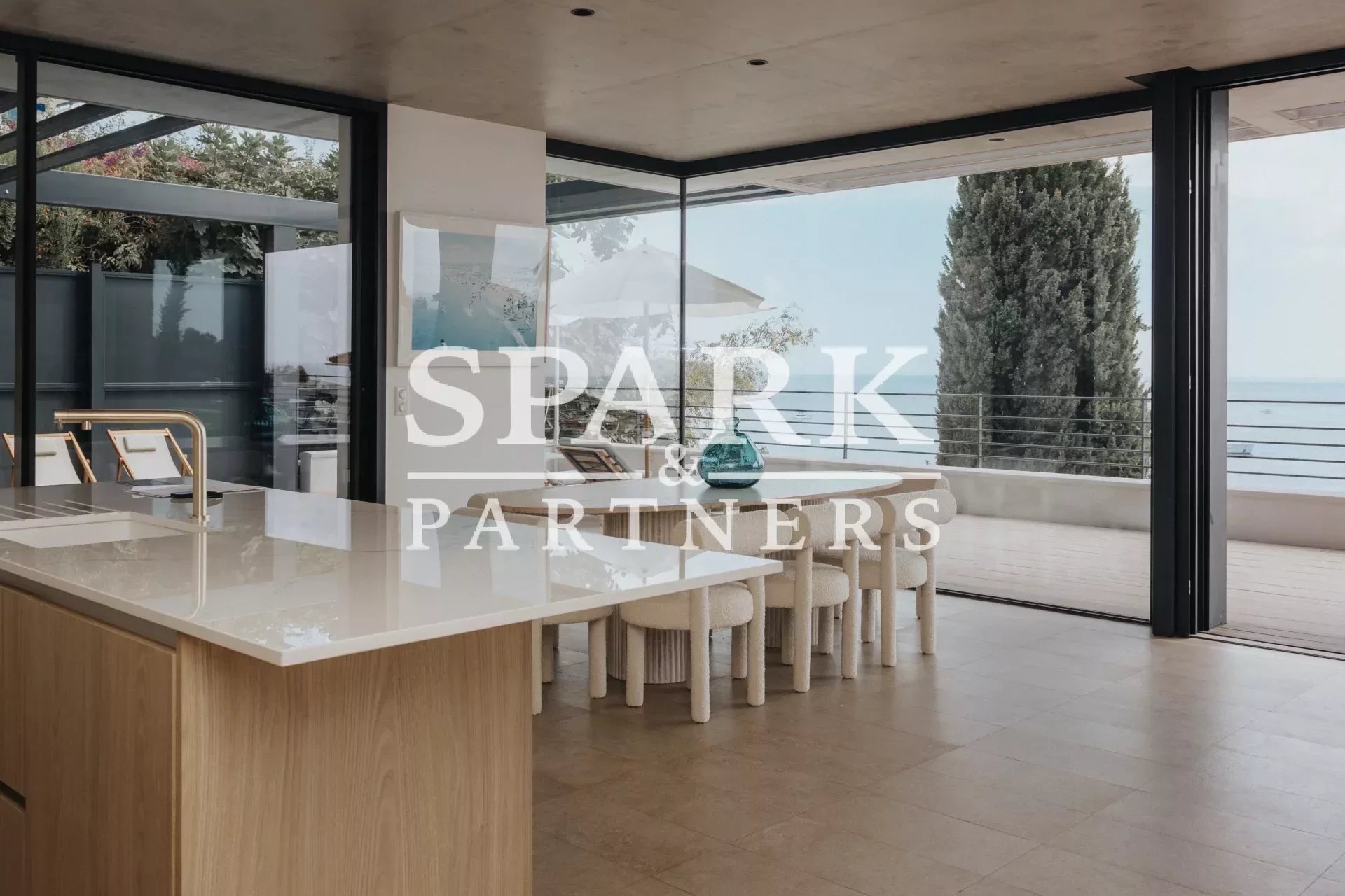 Location luxueuse villa proche Monaco