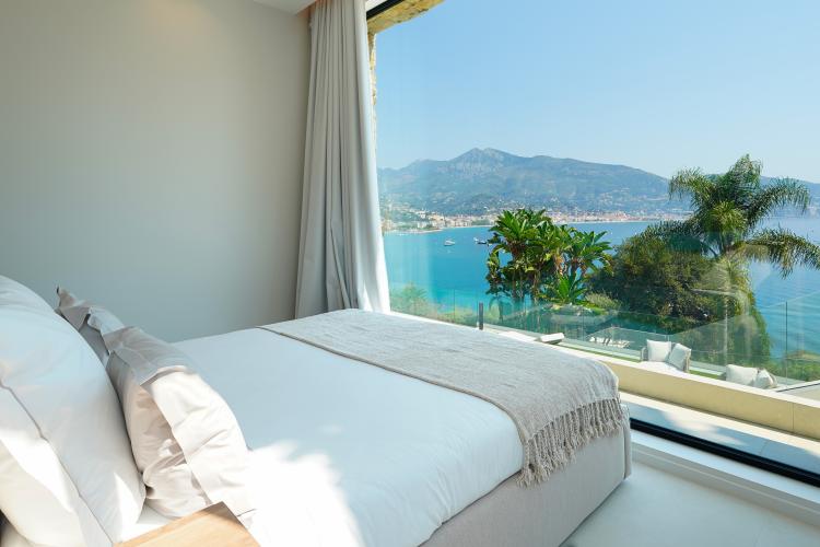 CAP-MARTIN - VILLA DE PRESTIGE - VUE MER PANORAMIQUE