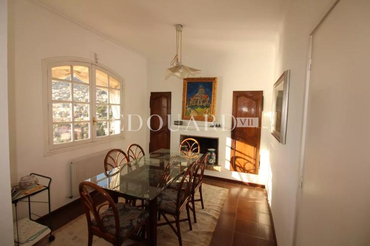 En exclusivité villa à vendre avec magnifique vue mer panoramique jusqu’à la Principauté de Monaco