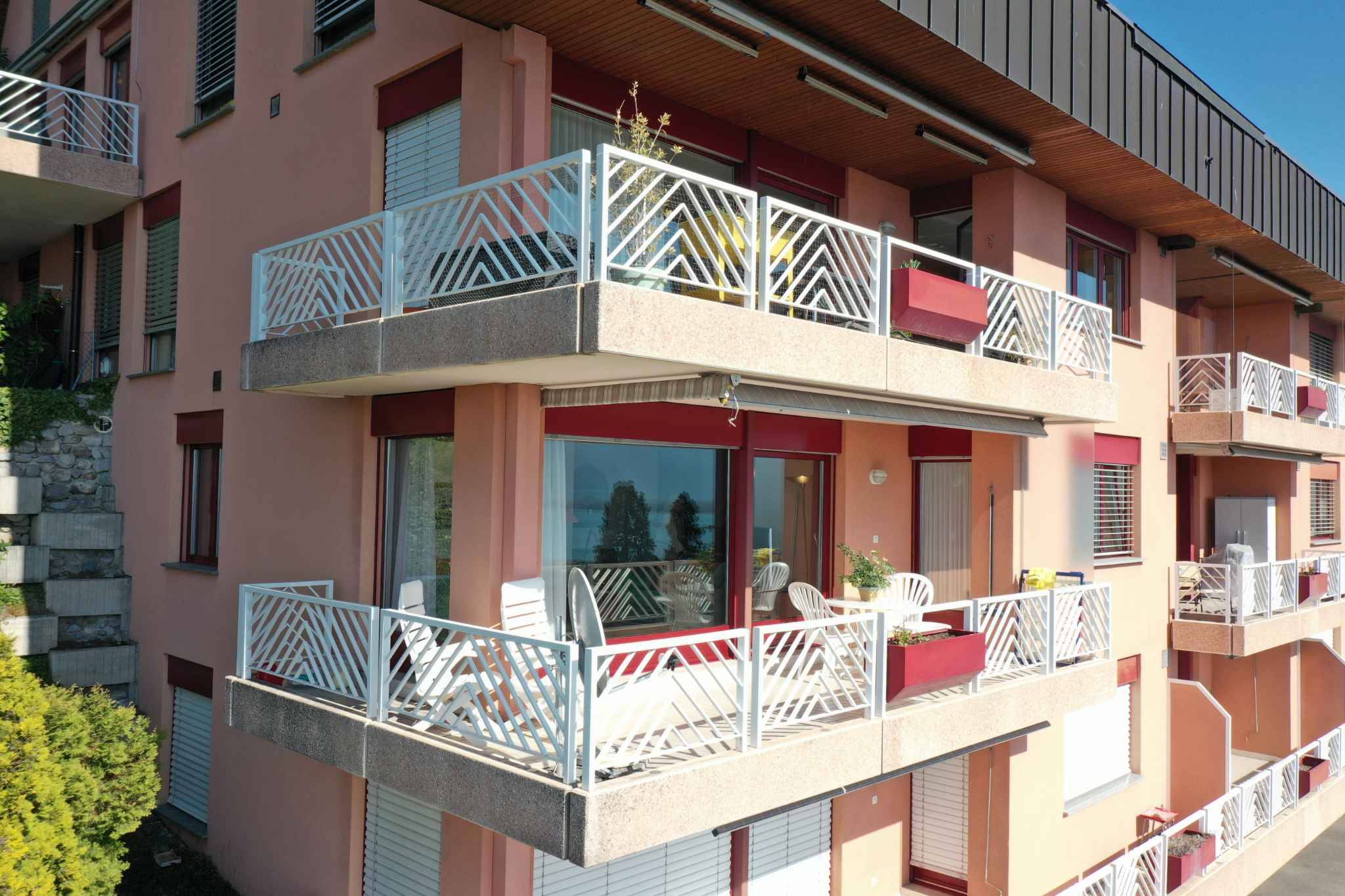En exclusivité ! Spacieux appartement avec grand balcon et vue imprenable !