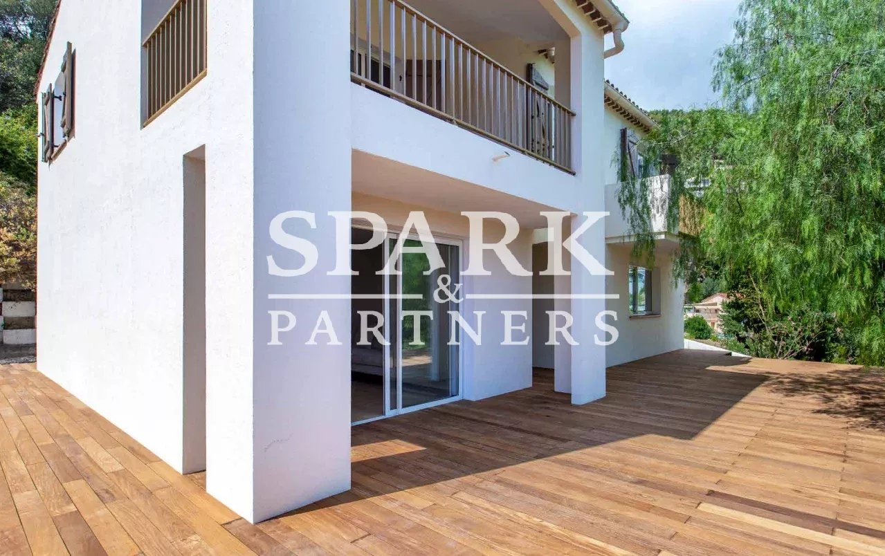 Roquebrune Cap Martin - Maison individuelle dans un domaine privé