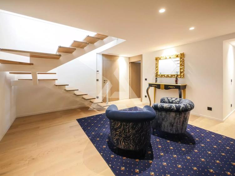 CAP MARTIN - VILLA CONTEMPORAINE - SECTEUR PRISÉ
