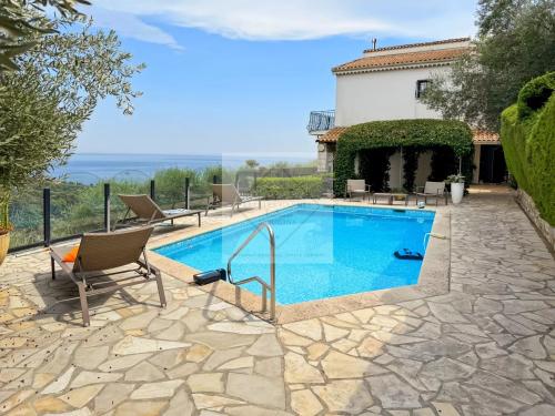 Magnifique Villa Provençale aux Portes de Monaco
