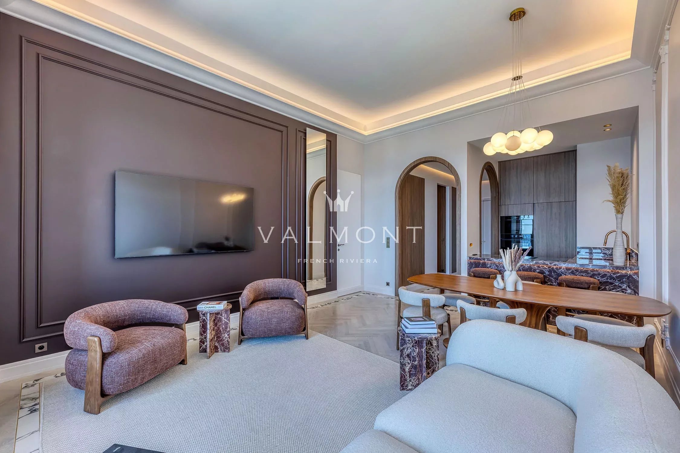 Appartement Belle Époque front de mer proche de Monaco