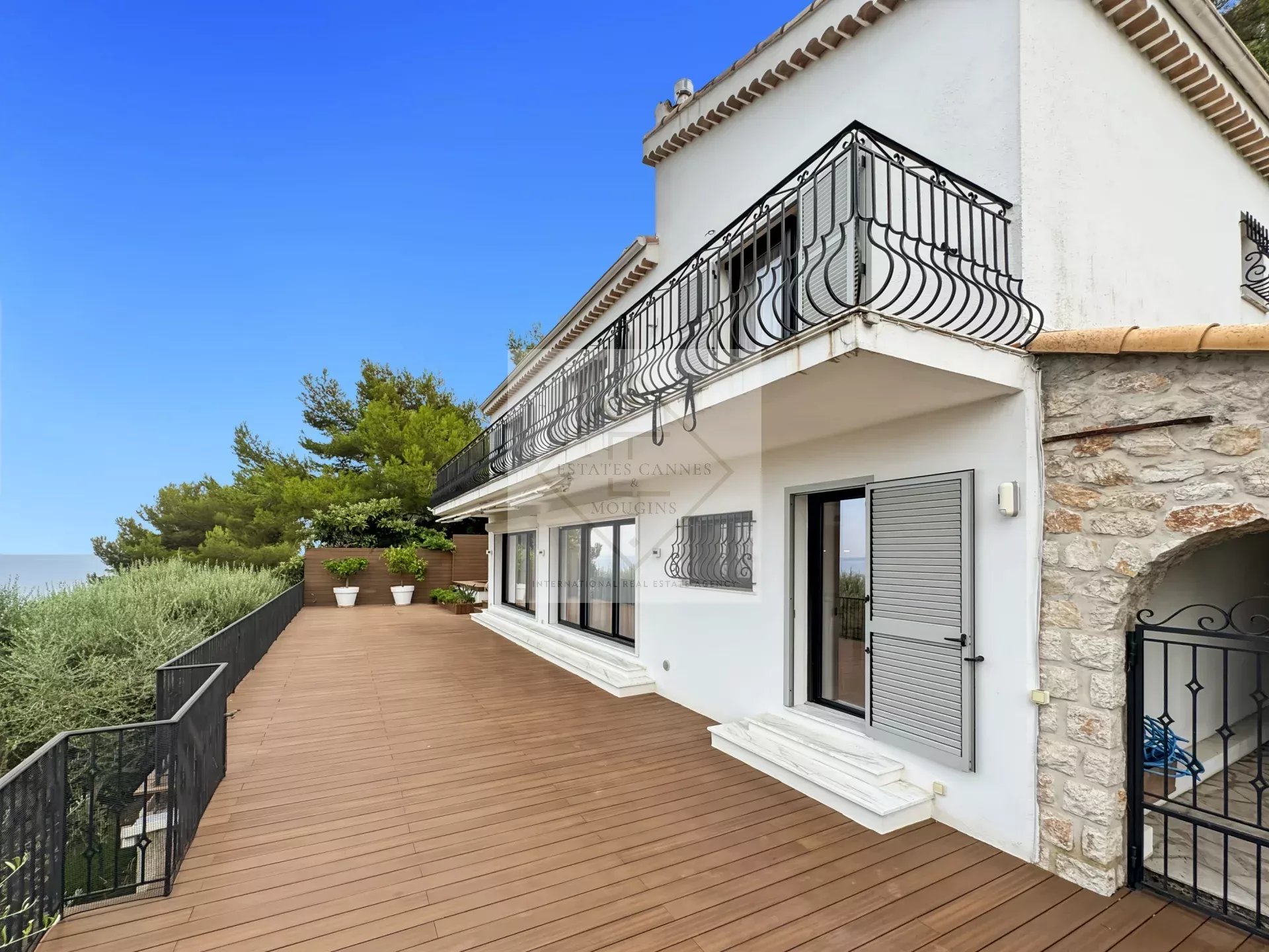 Magnifique Villa Provençale aux Portes de Monaco