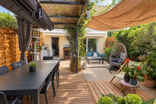 ROQUEBRUNE-CAP-MARTIN - 3 PIÈCES - JARDIN PRIVATIF