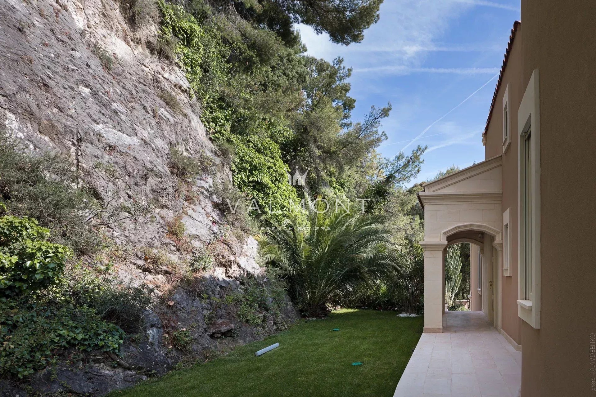 Somptueuse maison 5 chambres proche de Monaco