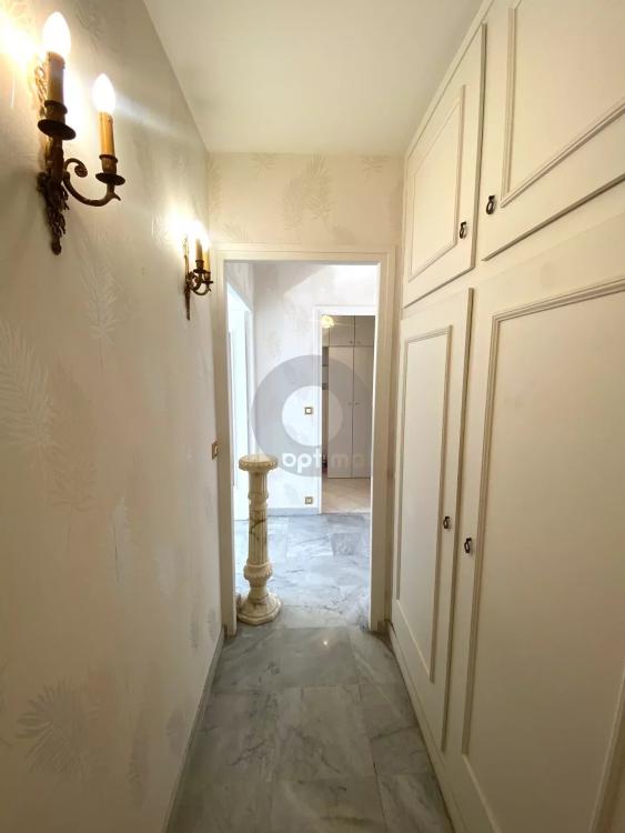 A VENDRE ROQUEBRUNE CAP MARTIN - FRONT DE MER 2P 43M2 AVEC TERRASSE 12M2 CAVE