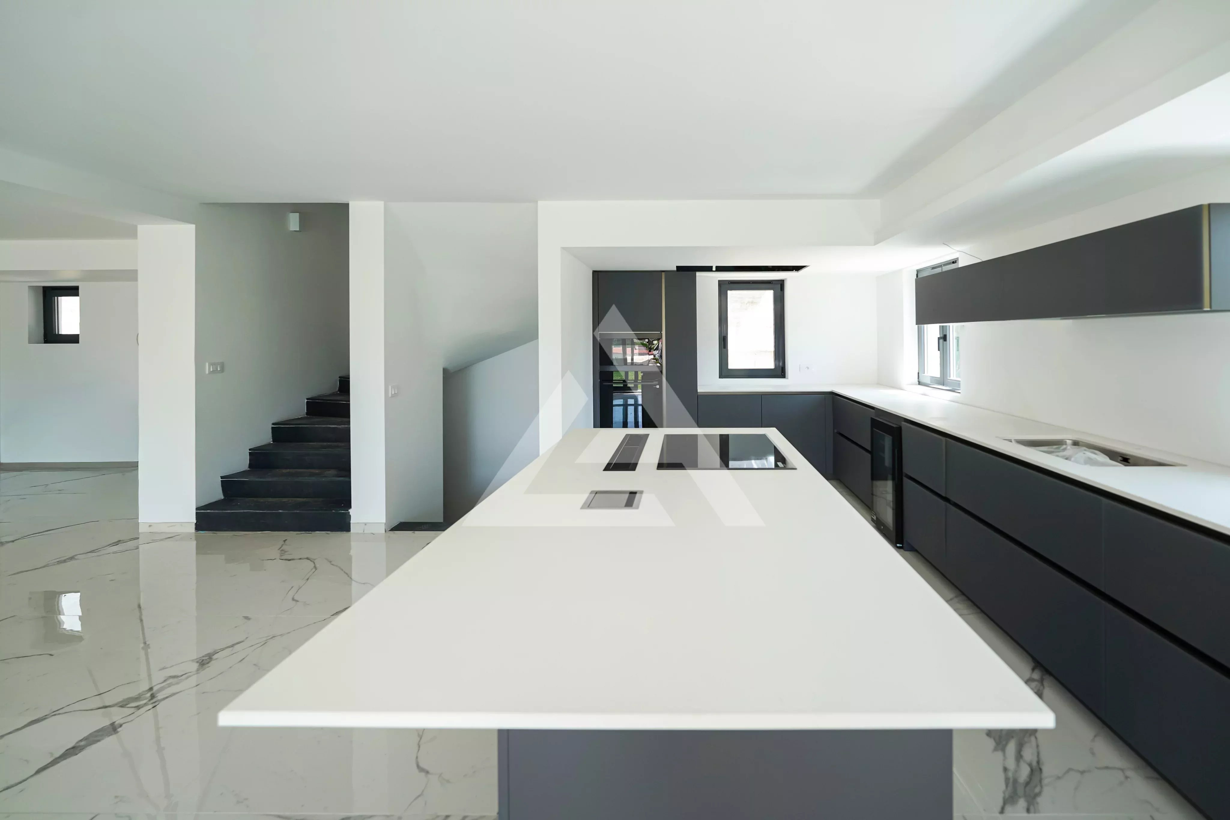 VILLA DE PRESTIGE - ROQUEBRUNE CAP MARTIN