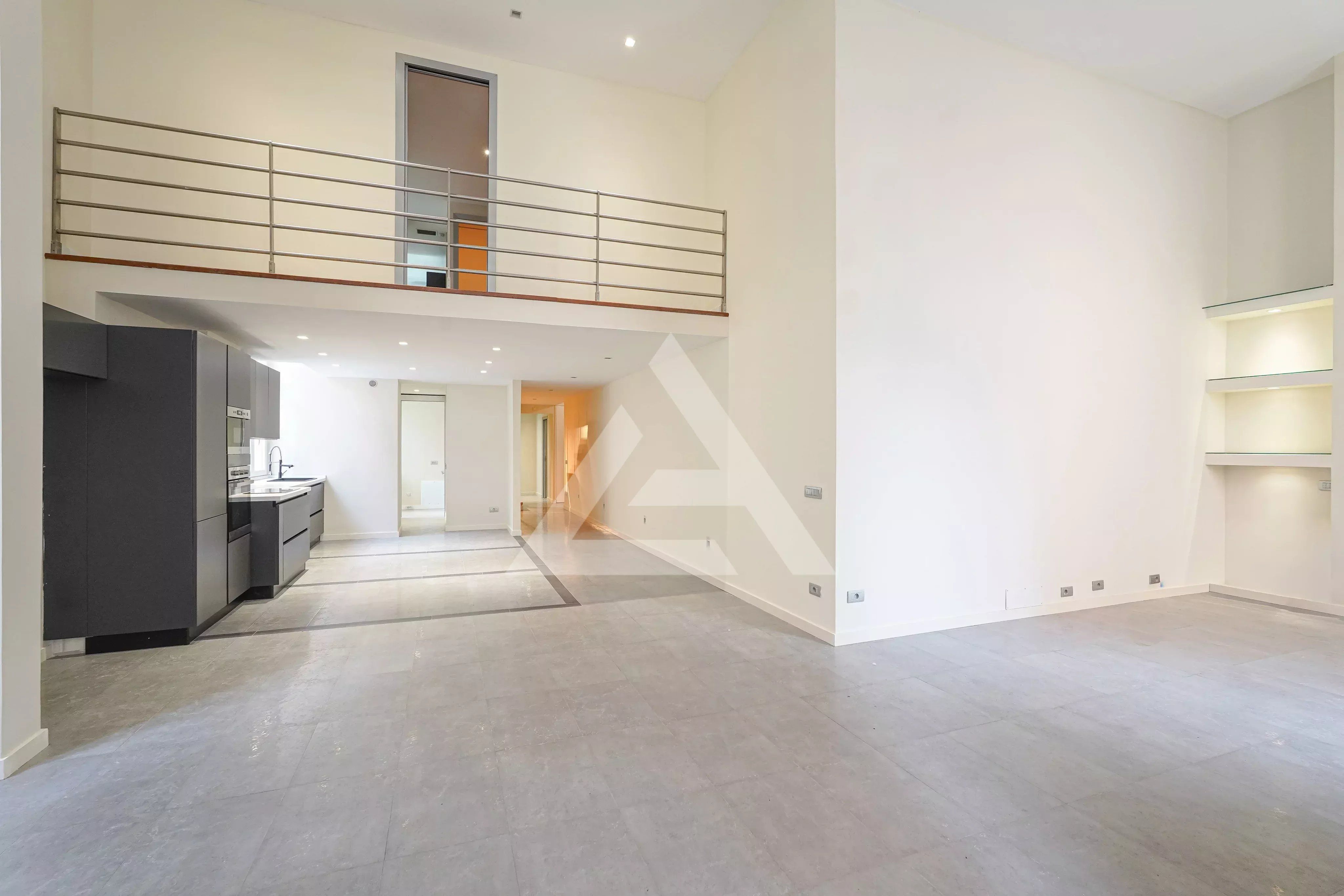 ROQUEBRUNE-CAP-MARTIN - DUPLEX 4 PIÈCES - RESIDENCE DE PRESTIGE