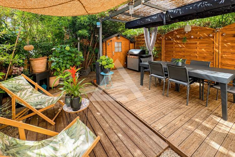 ROQUEBRUNE-CAP-MARTIN - 3 PIÈCES - JARDIN PRIVATIF