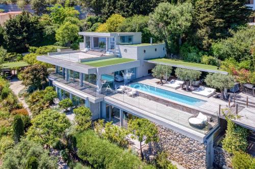 Propriété contemporaine proche de Monaco