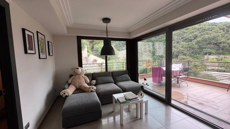 APPARTEMENT 2 PIÈCES AVEC VUE MER PANORAMIQUE ET GRANDE TERRASSE