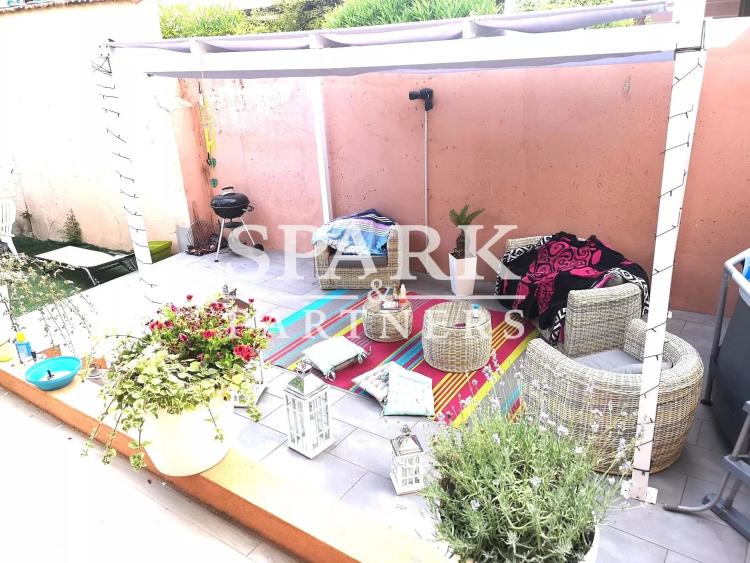 Roquebrune Cap Martin - Quartier plages - Magnifique rez-de-jardin 4 pièces