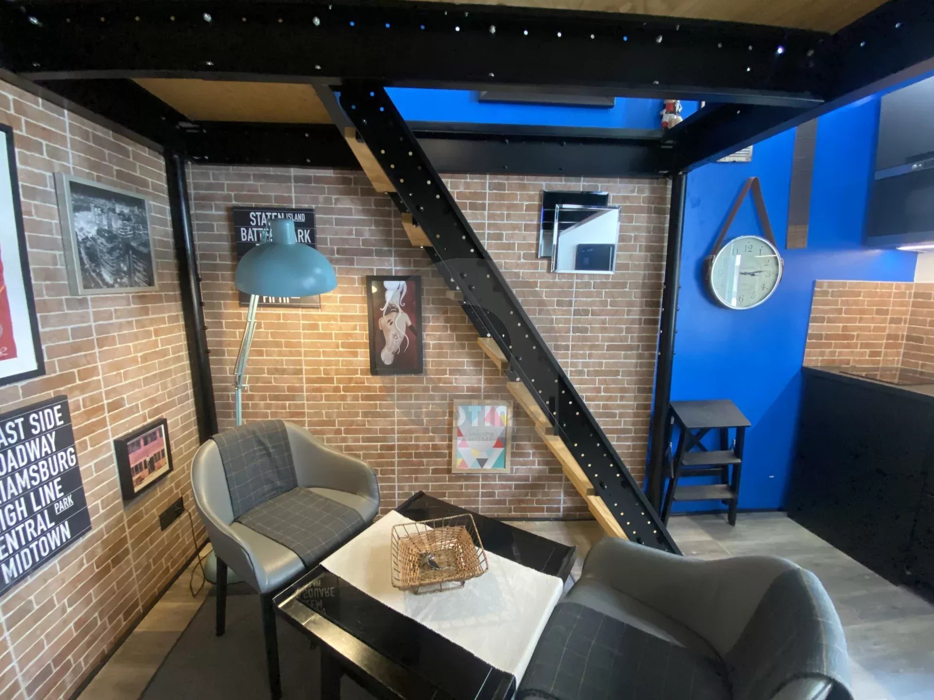 A VENDRE - CARNOLES STUDIO REFAIT A NEUF IDEAL INVESTISSEMENT / LOCATION SAISONNIERE