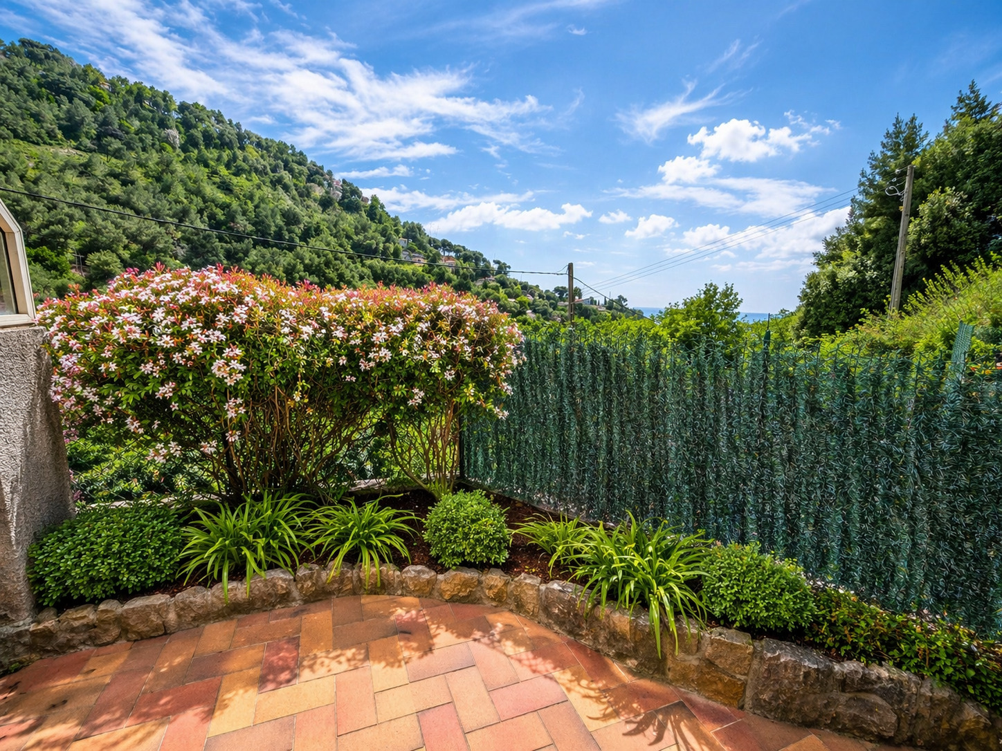 Beau 3 pièces avec jardin proche Monaco