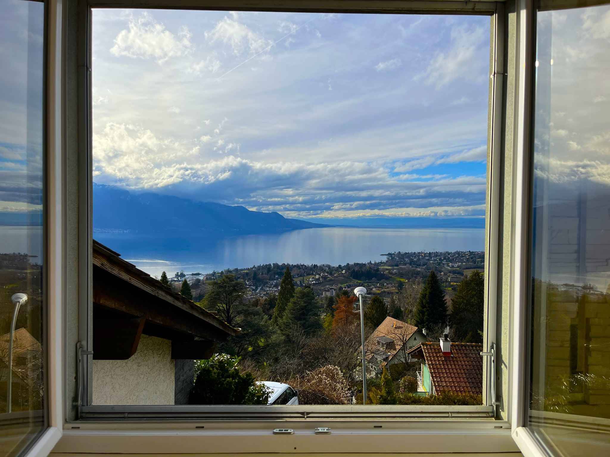Propriété de 6.5 pièces avec dépendance à la vue imprenable